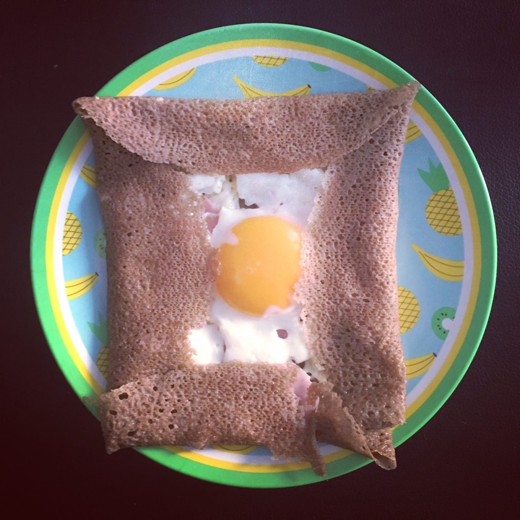 Galette jambon oeuf fromage