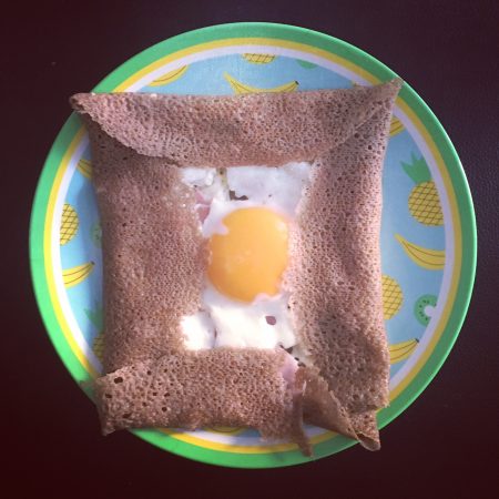 Galette jambon oeuf fromage