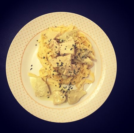 Poulet au curry lait de coco coeurs d'artichauts